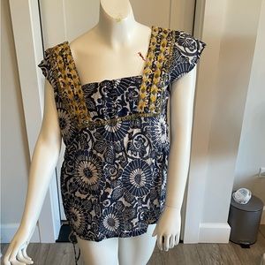 Hoss Intropia lightweight sheer cotton embroidered top size 38